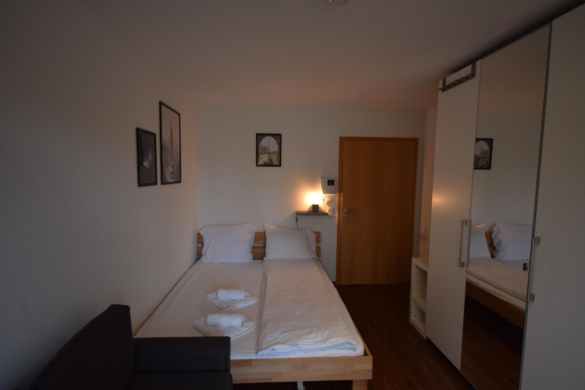 Nestwerk Komfort R23-13 - Balkon, Arbeitsplatz & Hochschulnaehe Biberach an der Riß المظهر الخارجي الصورة